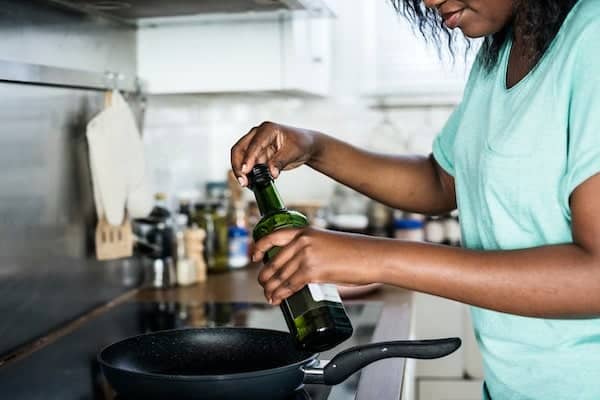 The Fundamentals of Plant-Based Cooking Oils for Nutrition and Wellness Professionals 